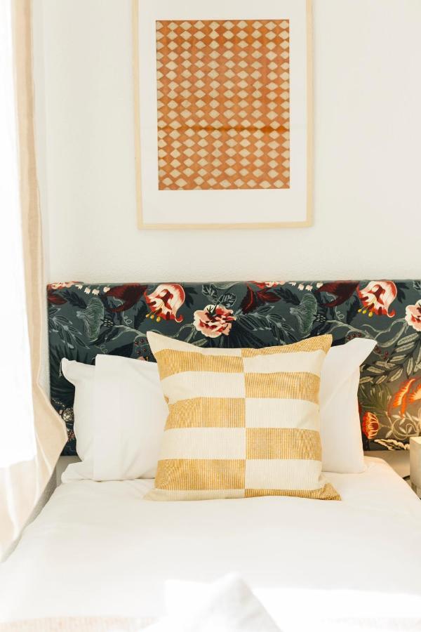 Stunning And Colorful- 4Bd 2Bth- Santa Cruz Apartamento Sevilha Exterior foto