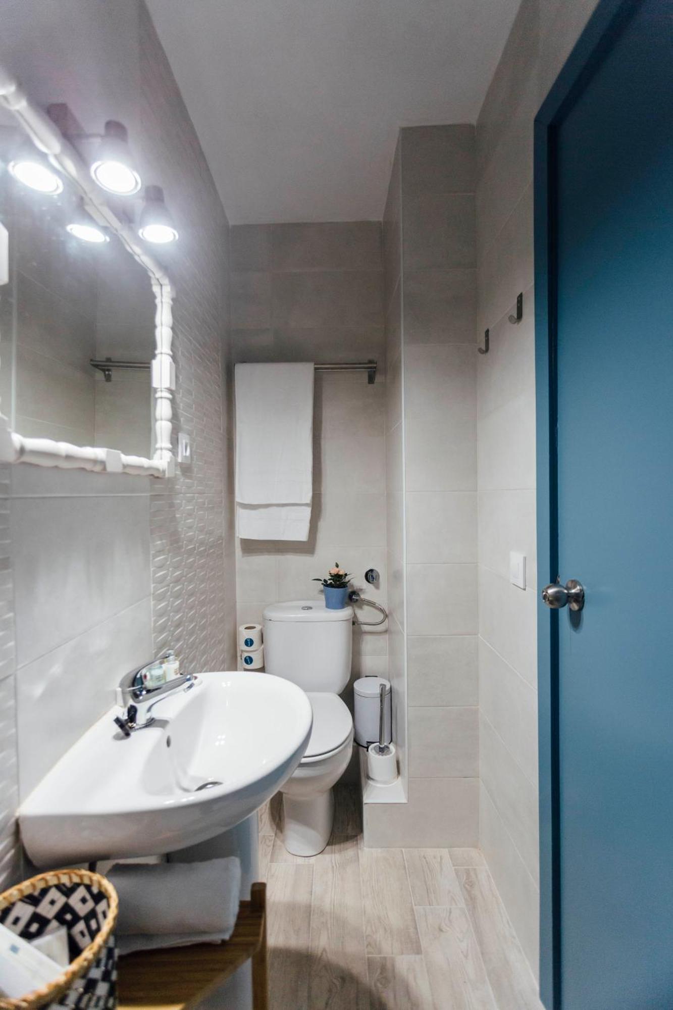 Stunning And Colorful- 4Bd 2Bth- Santa Cruz Apartamento Sevilha Exterior foto